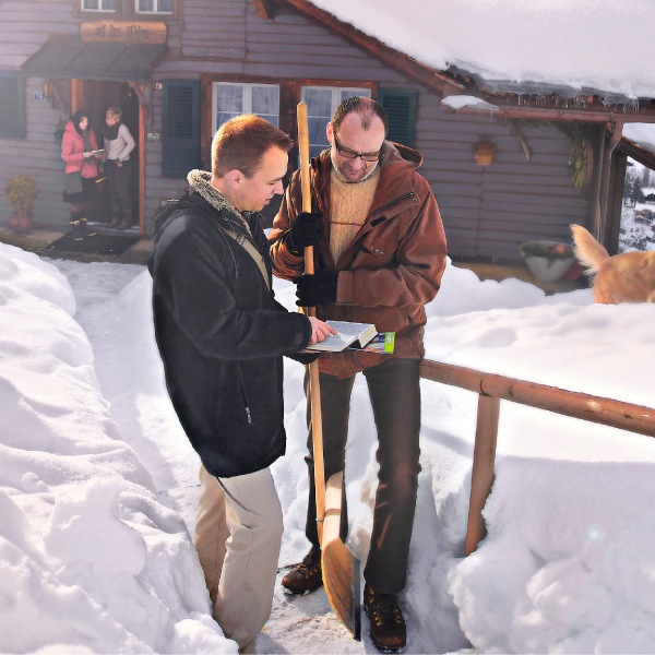 Cover of the Watchtower Study Edition, January 15, 2015