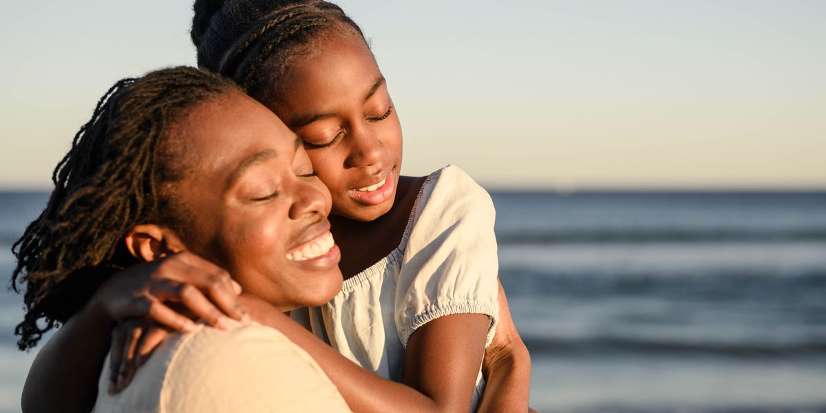 Umwe mama kanakangayika mwanenyi wa pwo.