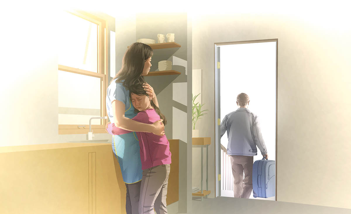 Una madre con el corazón roto viendo que su esposo abandona su hogar. La hija, dolida, abrazando a su madre.