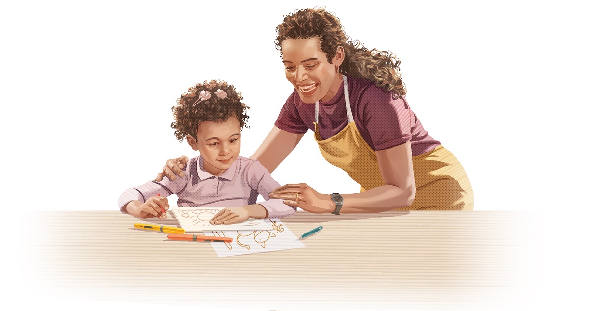 Una madre felicitando a su hijita, que acaba de hacer un dibujo.