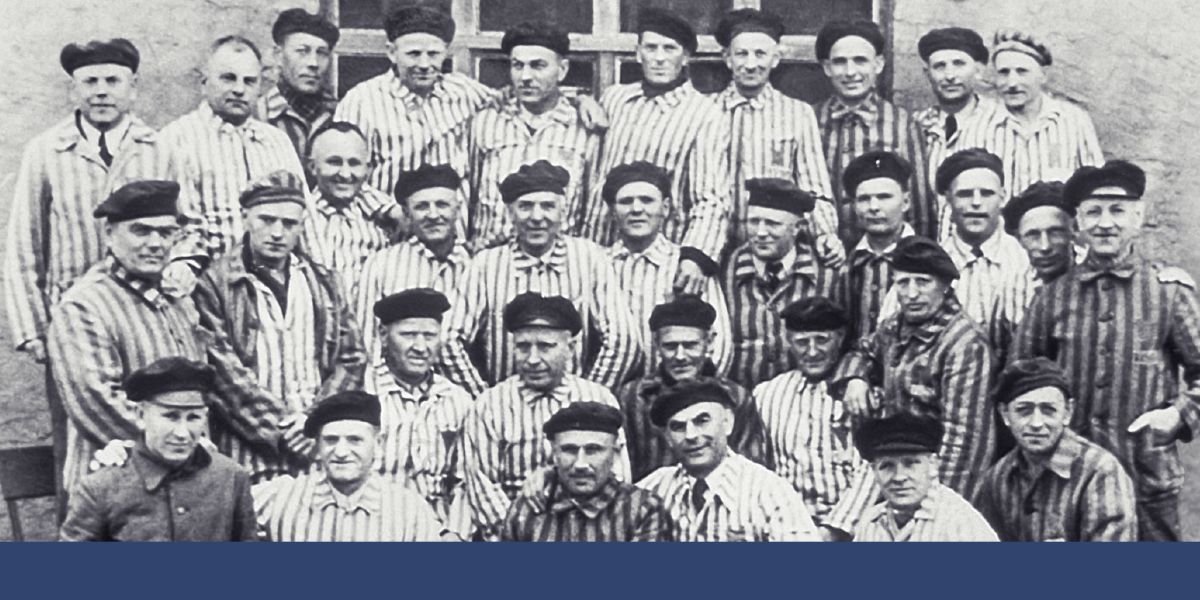 Un grupo de hermanos fieles liberados de un campo de concentración de Alemania (1945)