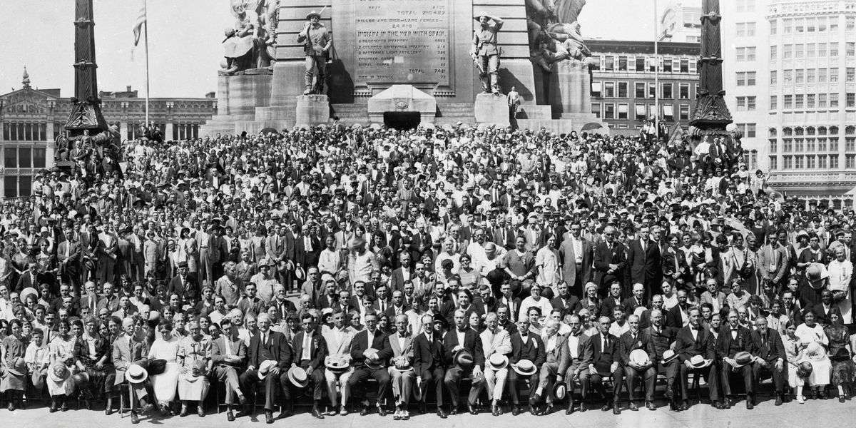 Mebẽrã bio poto sakabarabʉ asamblea 1925debemane Indianápolis, Indiana.