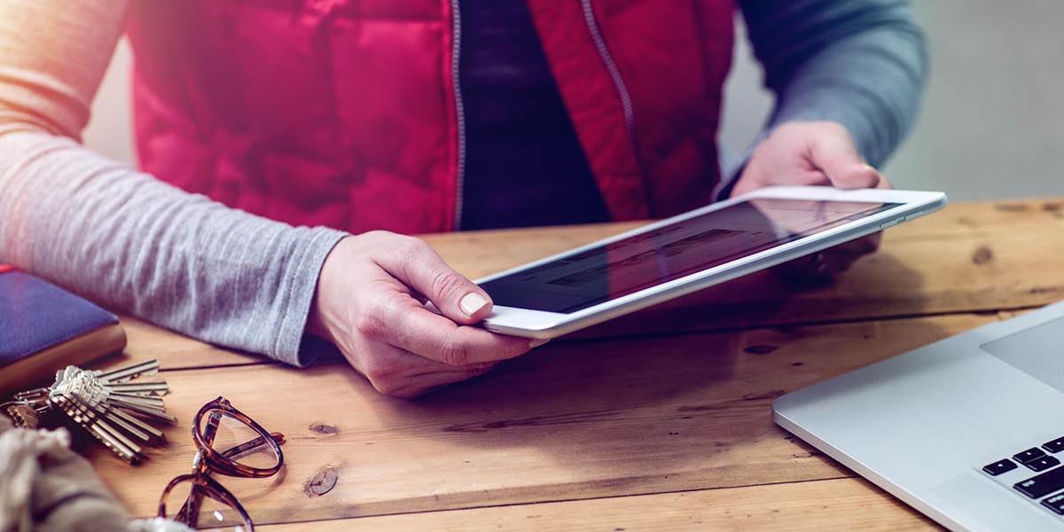 Kola goeë la site jw.org ngöne tablette