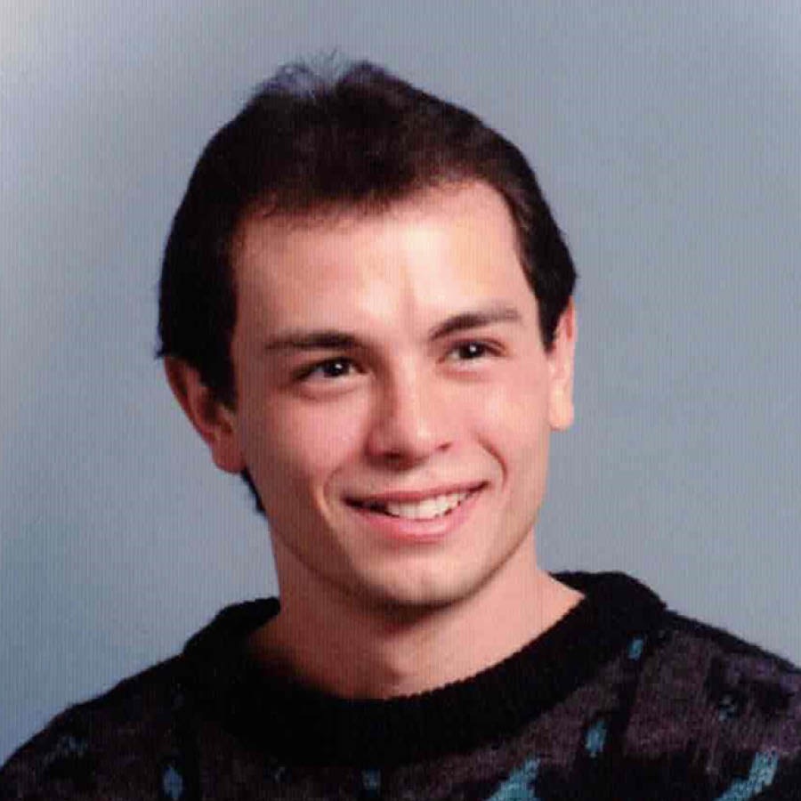 Donald Williams de joven, antes de ser testigo de Jehová.