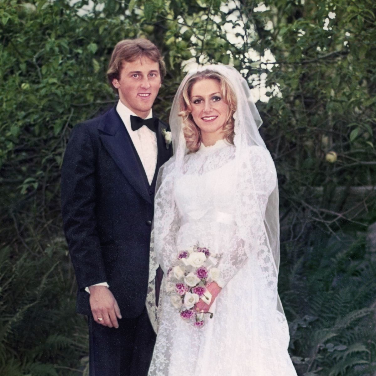 فرانکو و دِبی در روز عروسی‌شان.‏