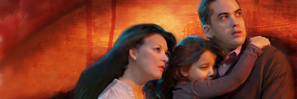 Peloissaan oleva perhe