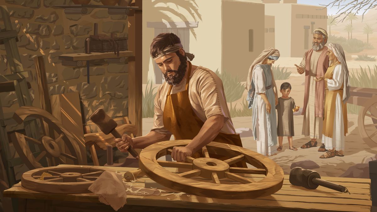 Joseph répare une roue en bois dans son atelier. À l’extérieur, Marie et Jésus enfant parlent avec des voisins.