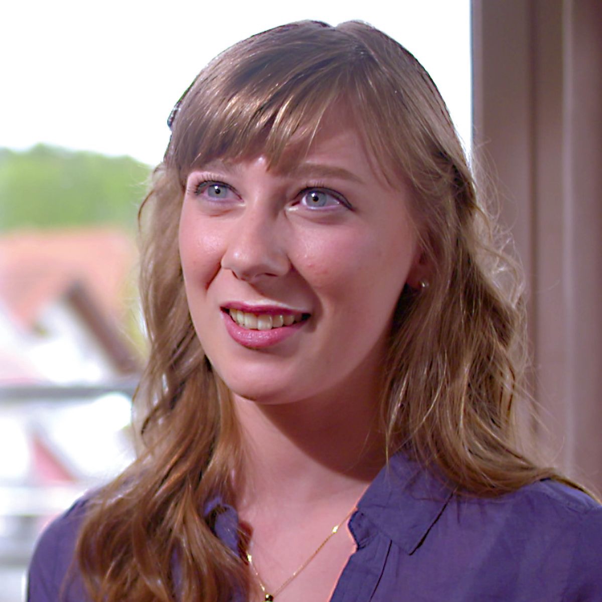 Eine Szene aus dem Video „Wie Jugendliche Gottes Wort lieben lernen“. Melanie.