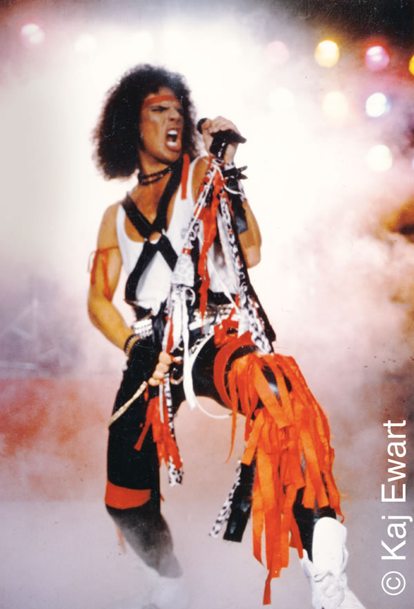 [પાન ૮ પર ચિત્ર]