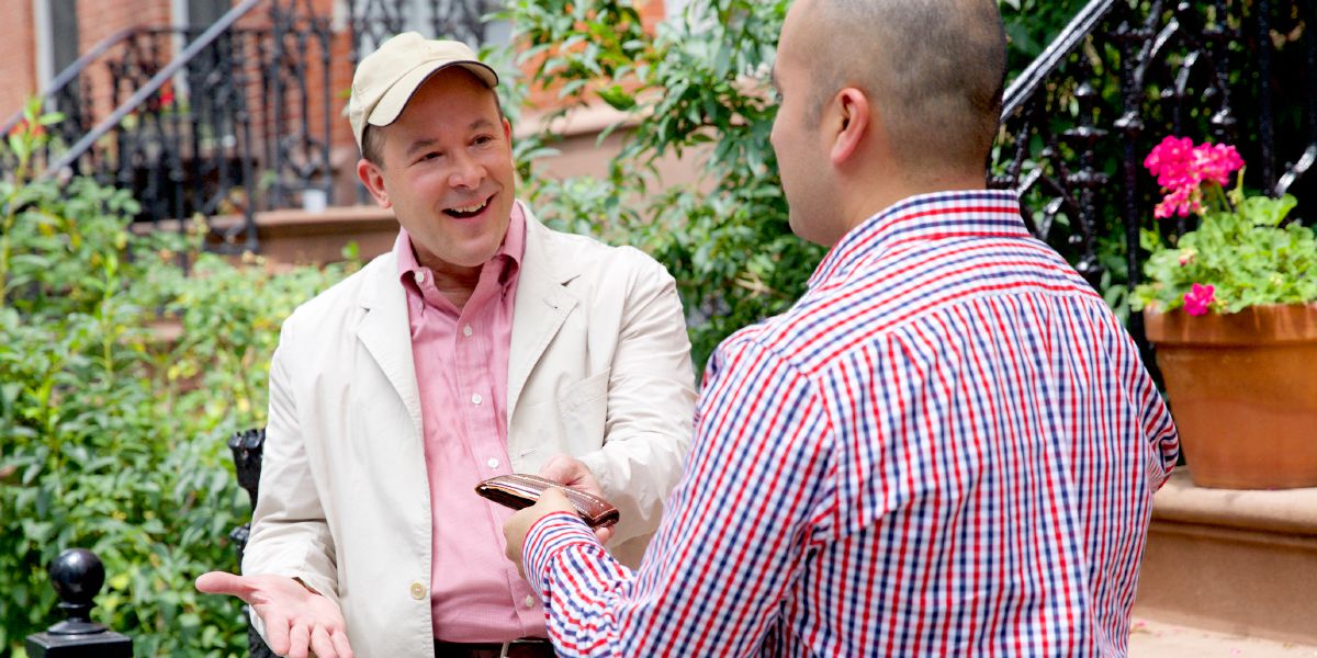 Wani mutum ya mai da walat ga mai shi