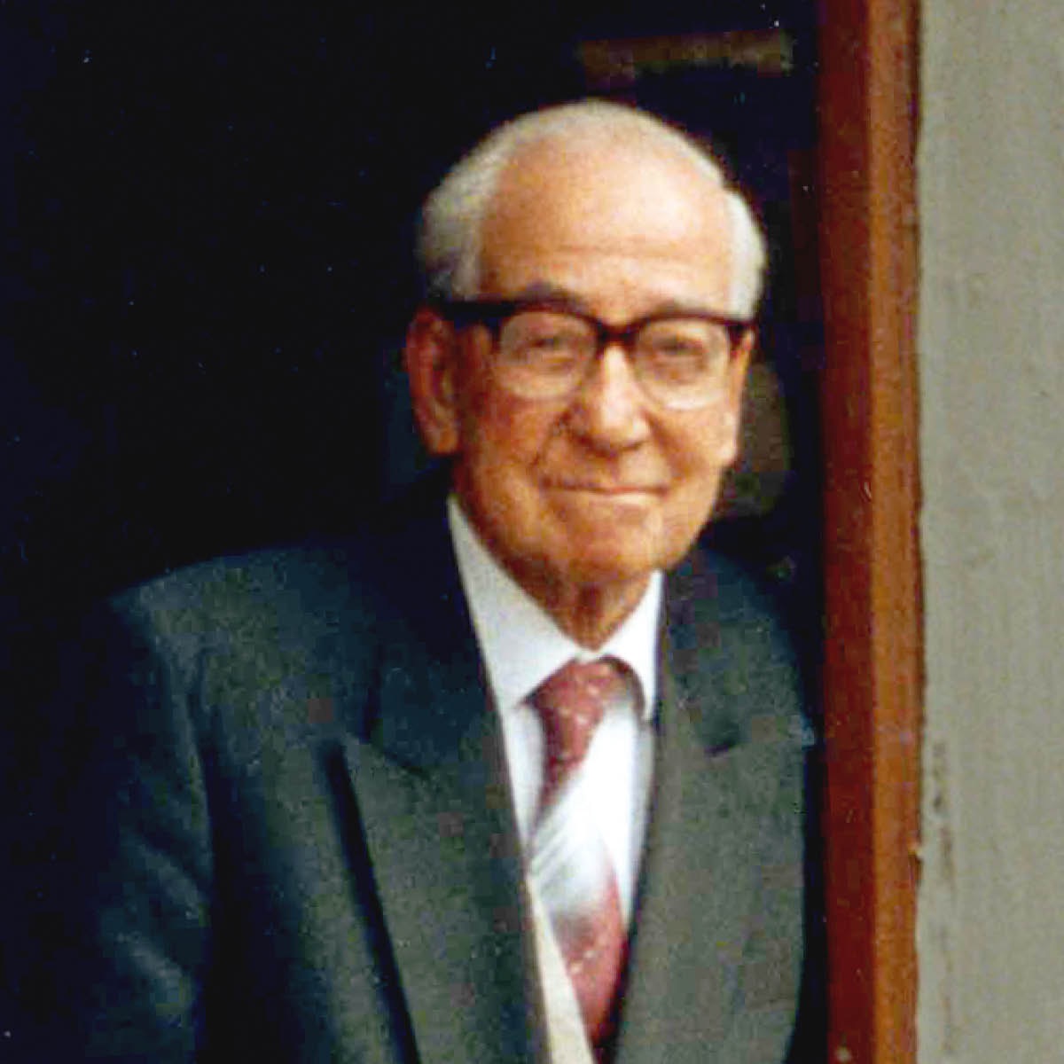 Xateelis Ntsoos (Stanley Jones)