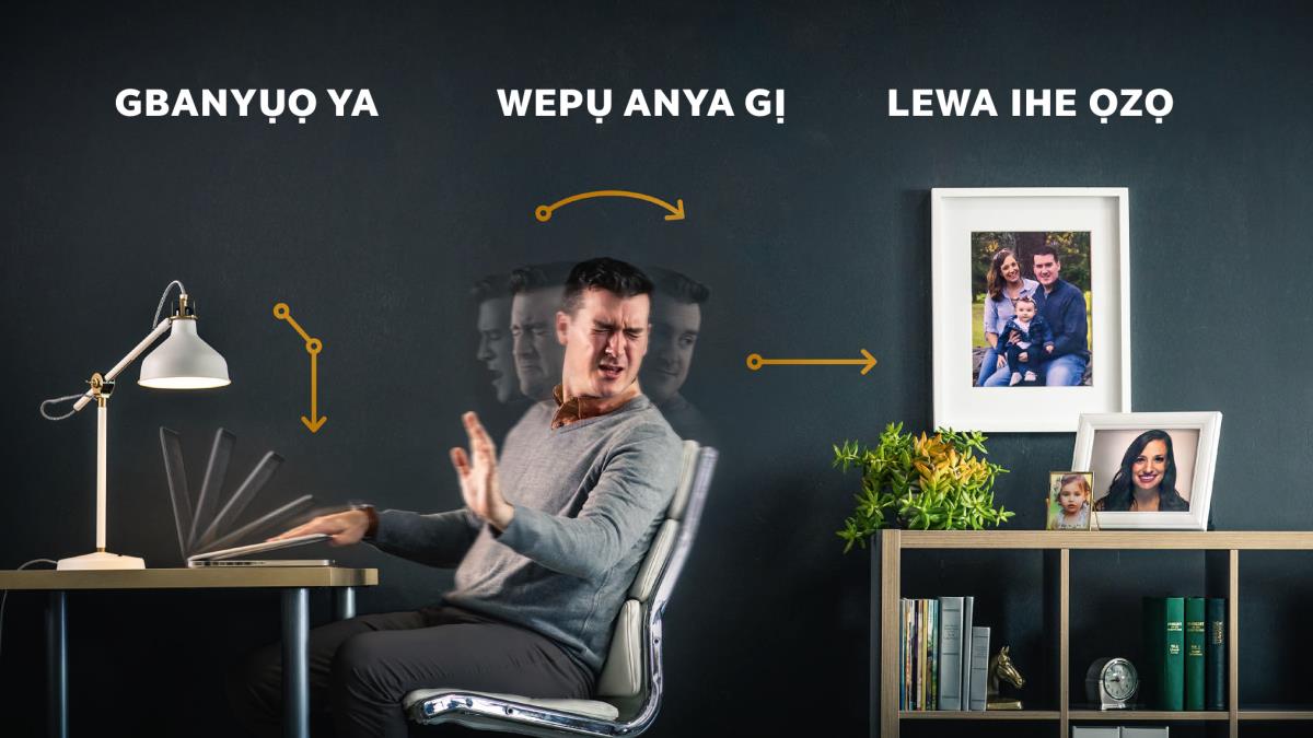 Ebe otu nwanna gbanyụrụ kọmputa ya, wepụ anya ya na ya, ma lewazie foto nwunye ya na nwa ya