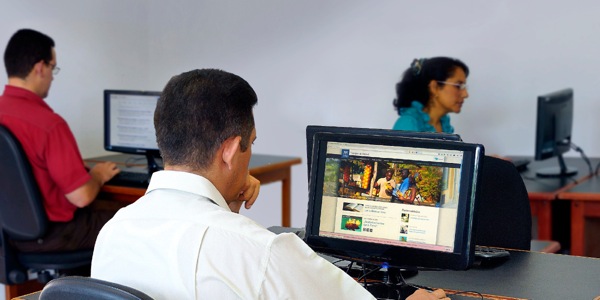Foto dị na peeji nke 38
