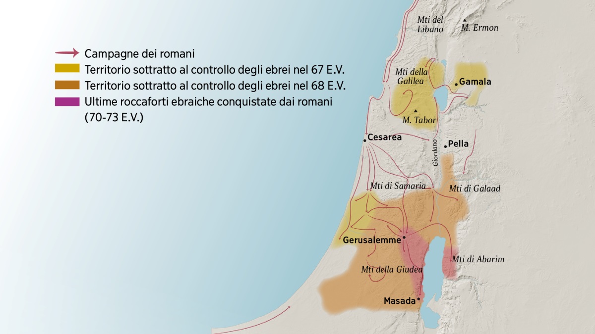 In una cartina sono indicati alcuni dei monti e delle città di Israele del primo secolo. A nord di Gerusalemme ci sono i monti del Libano, della Galilea, di Samaria e di Galaad, e anche il monte Ermon e il monte Tabor. Le città a nord di Gerusalemme sono Gamala, Cesarea e Pella. A sud di Gerusalemme ci sono i monti della Giudea e di Abarim, e la città di Masada. Nella cartina sono indicati anche i percorsi seguiti dai romani durante le loro campagne militari e i territori sottratti al controllo degli ebrei dal 67 E.V. al 73 E.V.