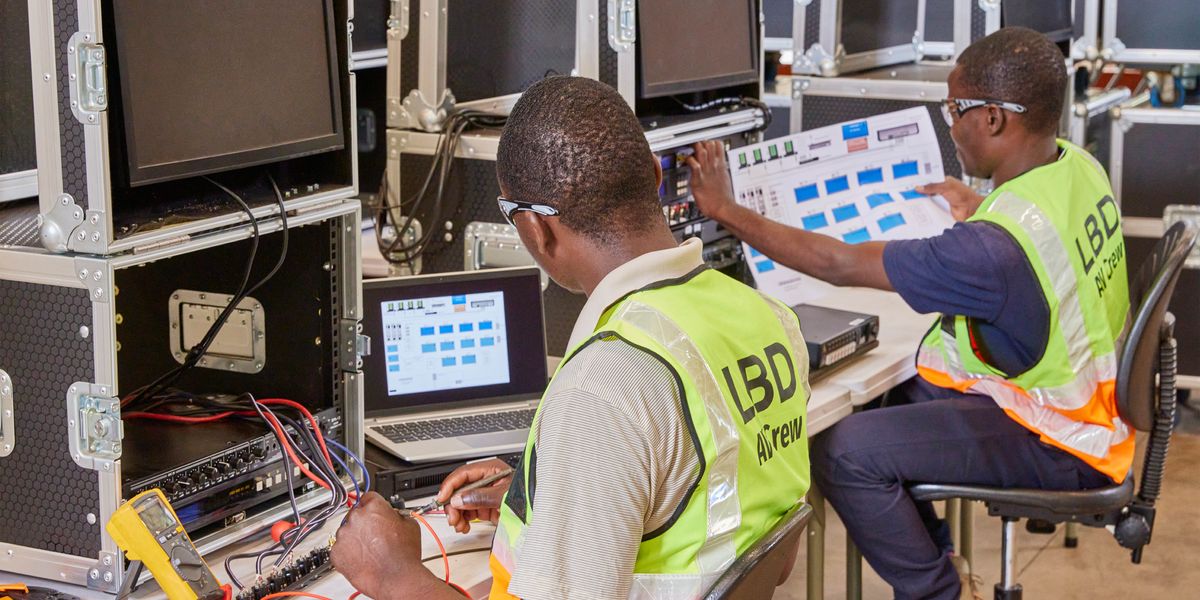 Inievo-emezae ivẹ jọ nọ e rrọ ẹko-iruo Local Broadcasting nọ e be whẹ ekwakwa ikporakporo gbe erọ ividio họ evaọ okokohọ.