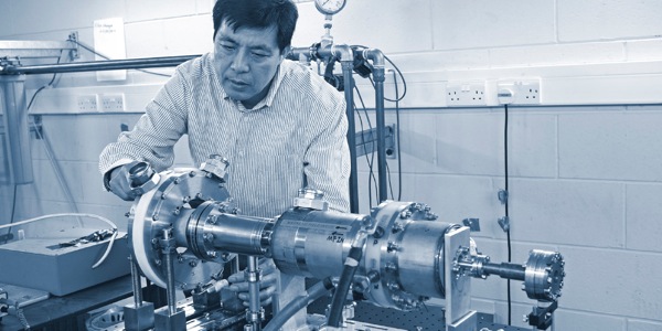 Wenlong He al lavoro