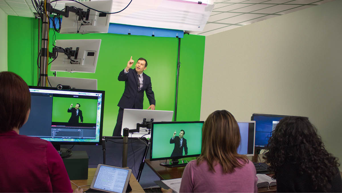 Rekaman vidéo basa isyarat nganggo greenscreen.