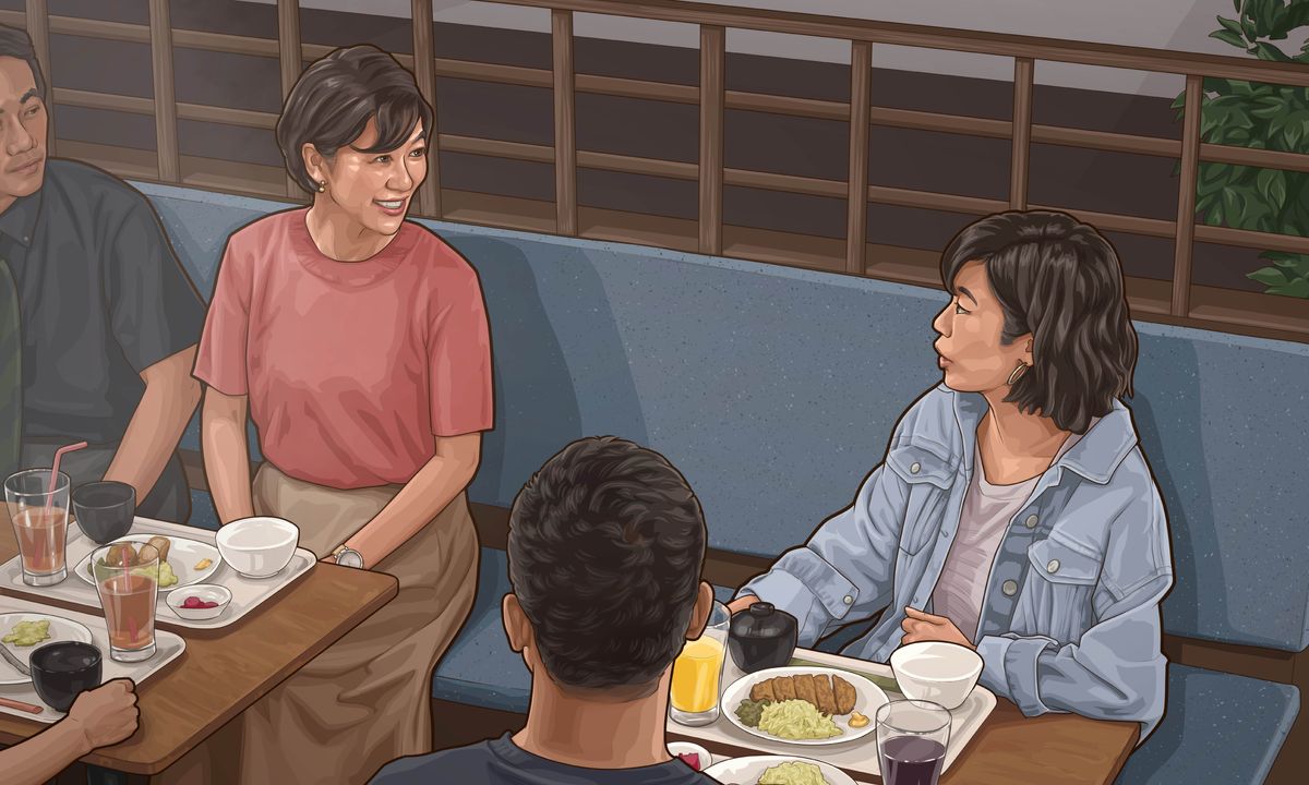Gambar saka vidéo ”Siap Martakké Kabar Apik sing Nggawé Ayem”—Ngejak Omong-omongan.” Sedulur wédok ngejak omong-omongan wong wédok sing lungguh ing cedhaké ing rumah makan.