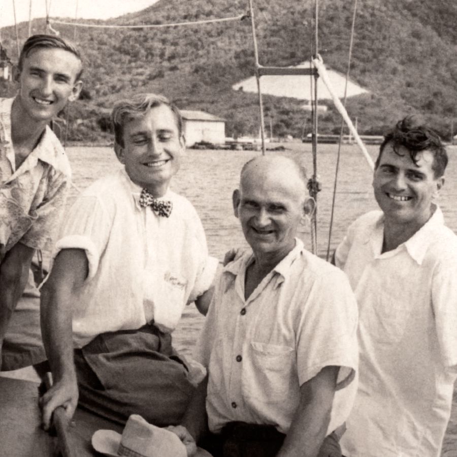 Papat utusan Injil ing kapal Sibia: Ron Parkin, Dick Ryde, Gust Maki, lan Stanley Carter