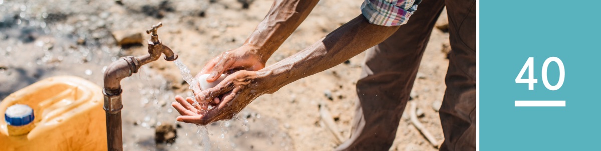 მე-40 გაკვეთილი — მამაკაცი წყლითა და საპნით იბანს ხელს.