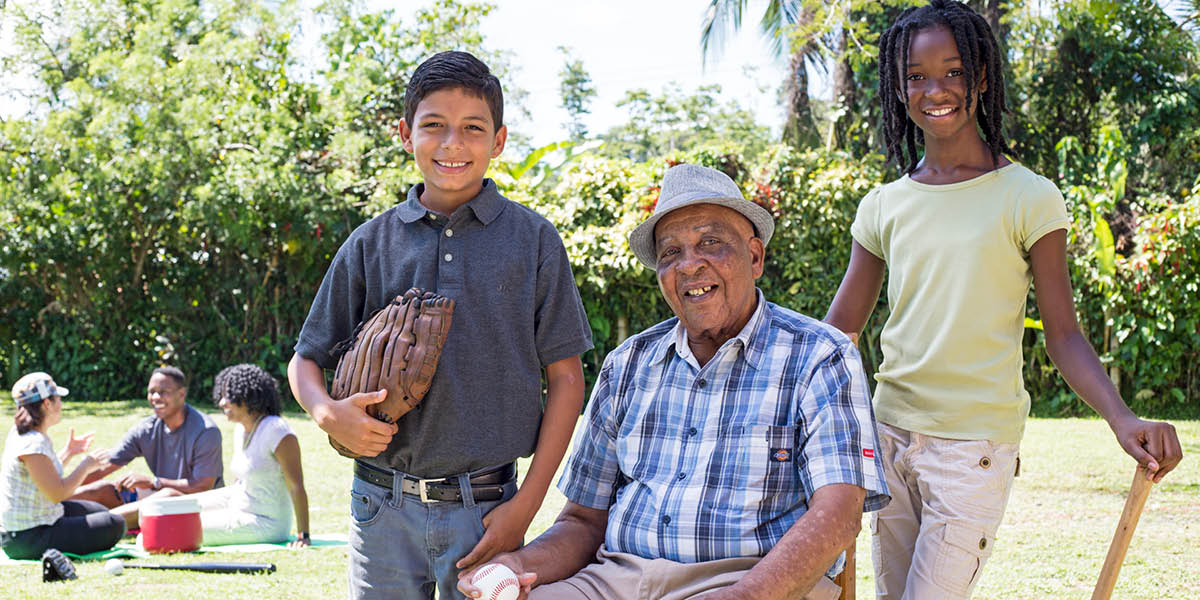 Laj Samuel Hamilton rikʼinebʼ li saaj re li chʼuut