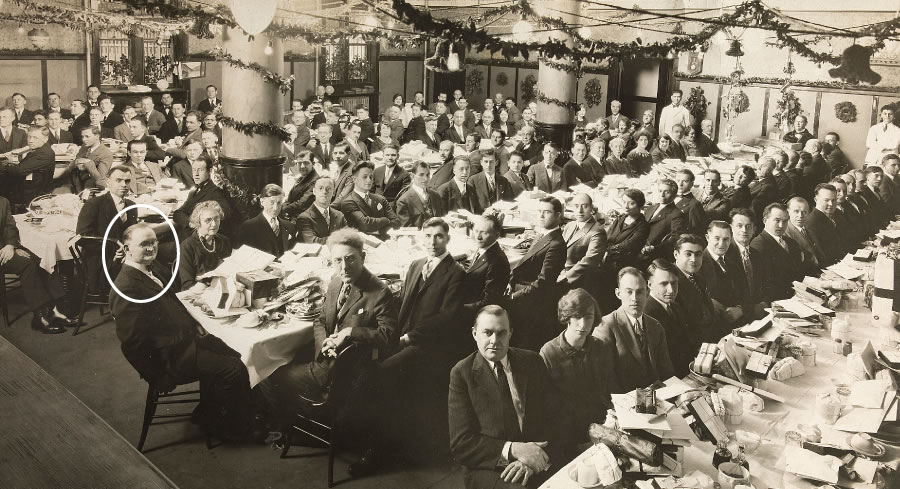 Oshikando shaxuuninwa Ovabetel va dana Okrismesa, mo 1926; oo a kelengwa oRichard H. Barber