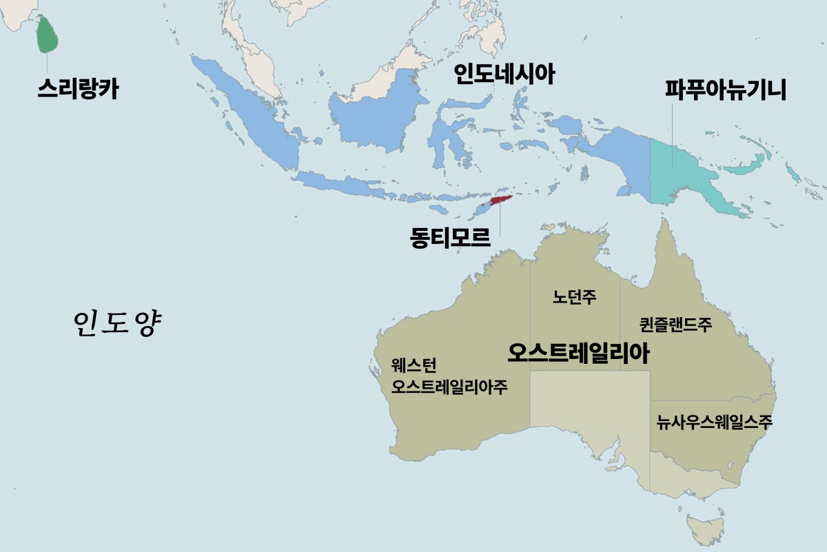 오스트레일리아와 스리랑카, 인도네시아, 파푸아뉴기니, 동티모르 등 주변 나라들이 표시된 지도. 오스트레일리아 부분에는 노던주, 웨스턴오스트레일리아주, 퀸즐랜드주, 뉴사우스웨일스주가 표시되어 있습니다.