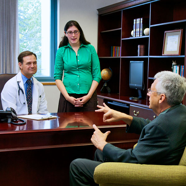 피와 관련된 문제에 대처하도록 도움