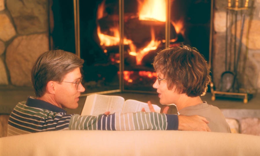 Ekifaananyi ekiri ku lupapula 138