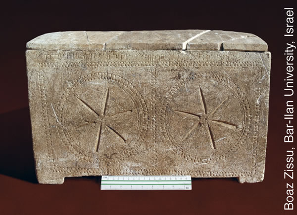 [Ekifaananyi ekiri ku lupapula 30]