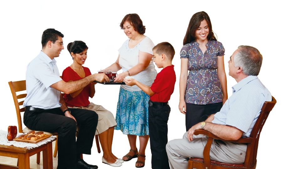 Bilenge mpe mikóló bazali na esengo ya kolekisa ntango elongo