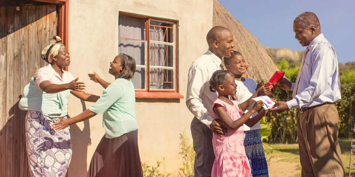 Bena mu dîku kampanda bakidila mulume ne mukajende ku nzubu kuabu ne babapesha bintu