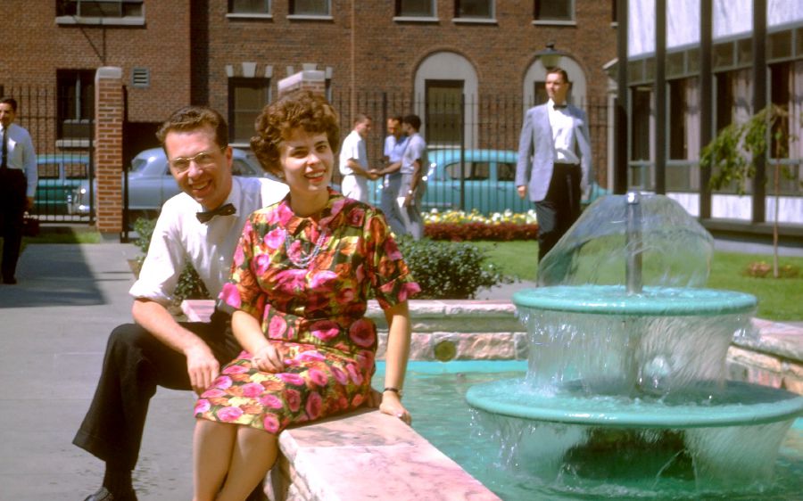 Jean-Marie Bockaert ne mukajende Danièle ku Brooklyn, mu New York, pavuabu baye mu kalasa ka Gilada