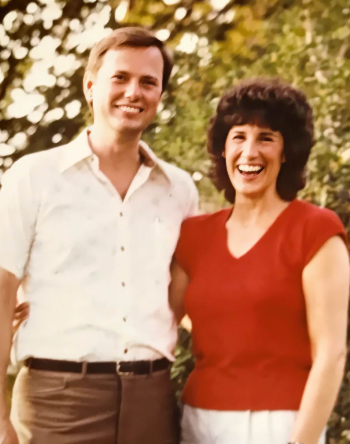 Reino ne Lesli mu 1975.