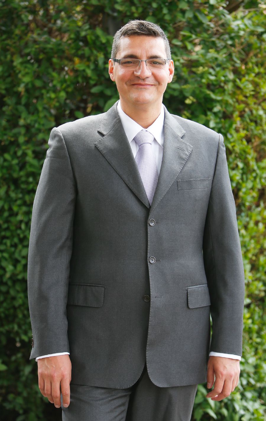 A Alain Broggio