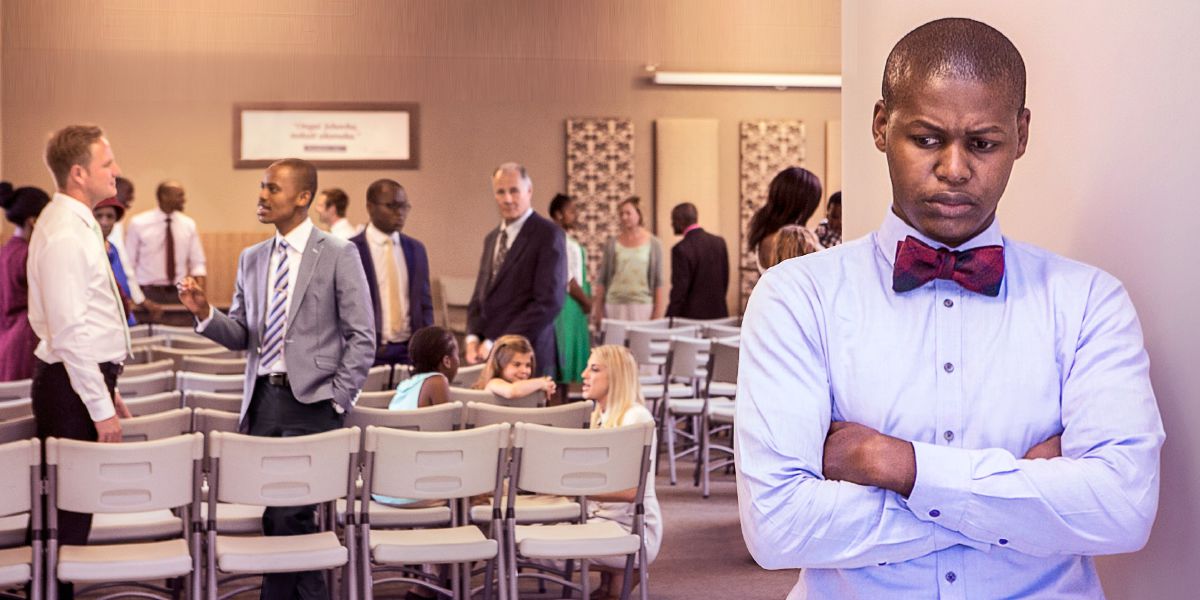 အသင်းတော်မှာရှိသူတွေရဲ့ အမှားတွေကို ညီအစ်ကိုတစ်ယောက် စဉ်းစားနေ