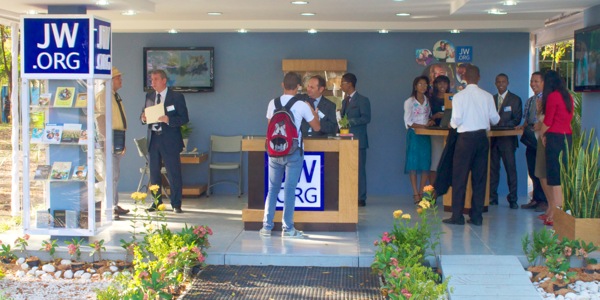 စာမျက်နှာ ၁၅၈၊ ၁၅၉ ပါ ရုပ်ပုံ