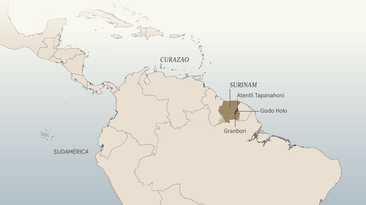 Se mapa de Sudamérica niman Caribe, tlen kiteititia seki kampa Daniel van Marl onen niman okitekichiuili Jehová: Curazao, Surinam, atentli Tapanahoni, Godo Holo niman Granbori