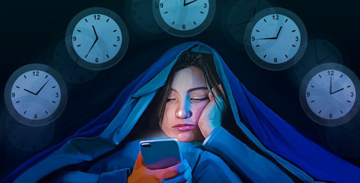 Una adolescente se pasa toda la noche viendo su cuenta de fotos