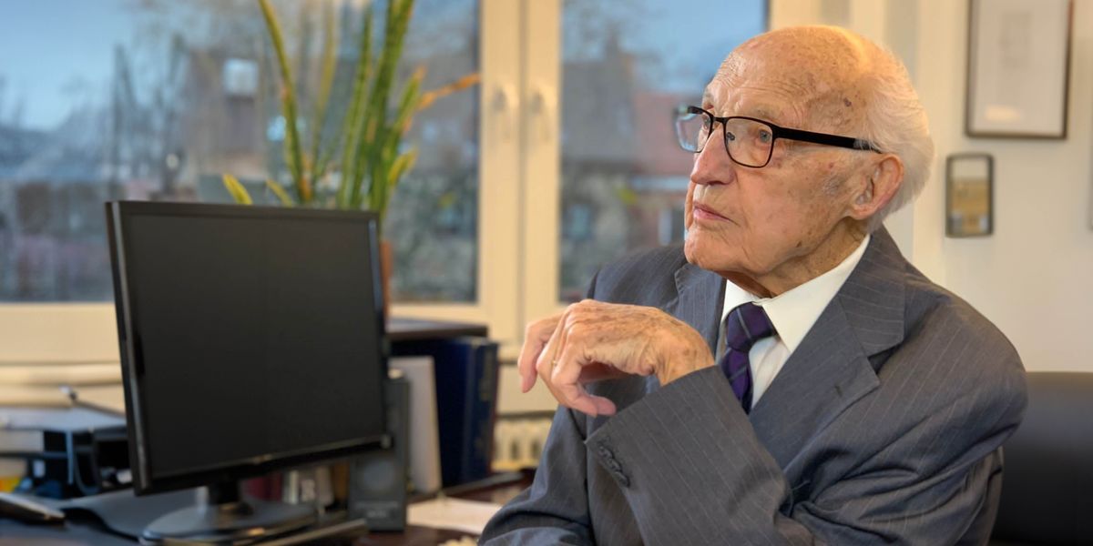 Hermano Marcel Gillet Bélgica sucursalpi kashan.