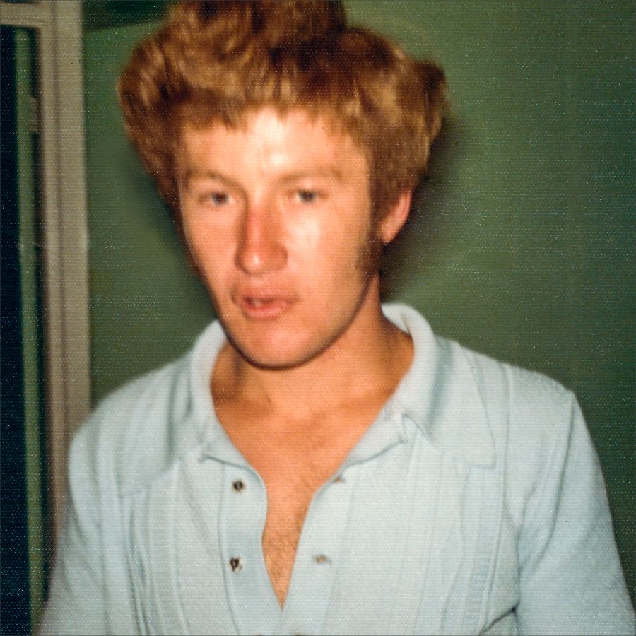 Josef Mutke joven cashca horas