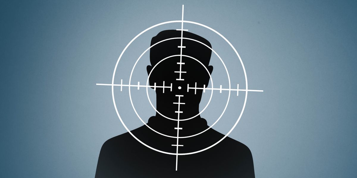 Shuj pistolahuan shuj personata apuntajujta ricuchij dibujo.