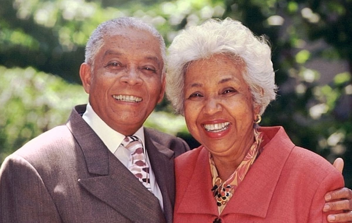 Woodworth y Oris Mills ña mayorlla cashpa