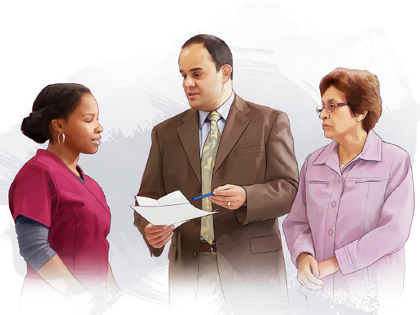 රෝහලේ ඇඳක ඉන්න කාන්තාවක් හා එයා වෙනුවෙන් කෙනෙක් වෛද්‍යවරයාට කතා කරමින්