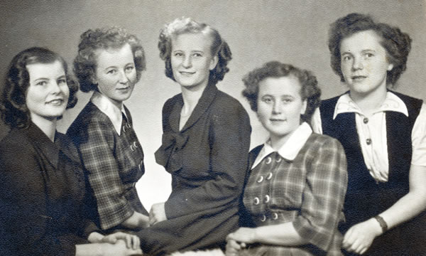 [18වන පිටුවේ පින්තූරය]