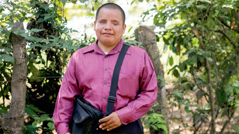 Lahilahy manenty riaky amy andro harivariva.