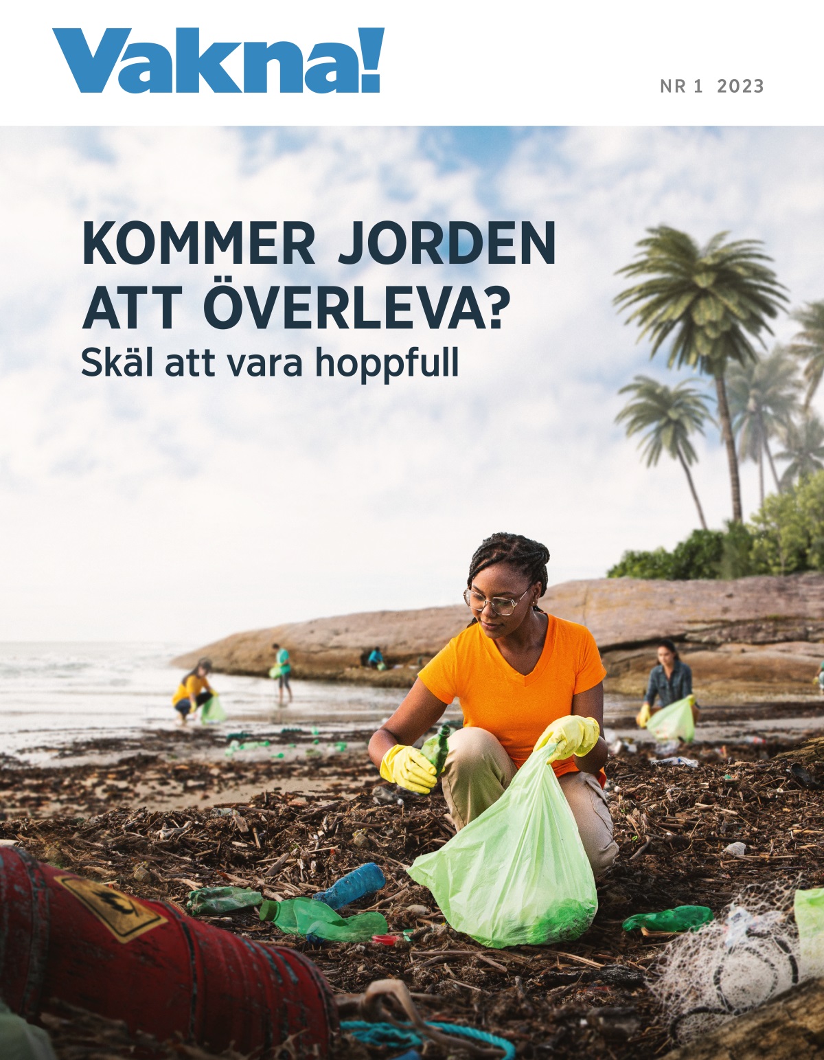 Flera personer plockar skräp på en strand.