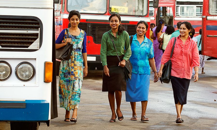 Fyra systrar på Sri Lanka