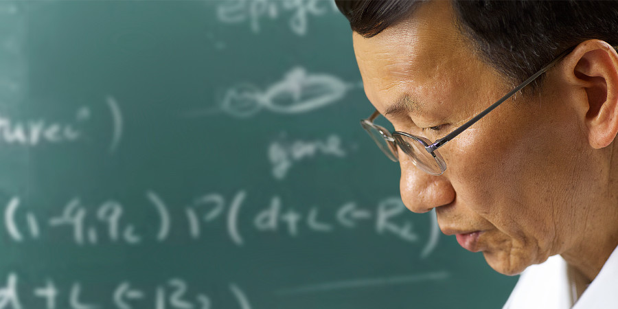 Dakt. Gene Hwang