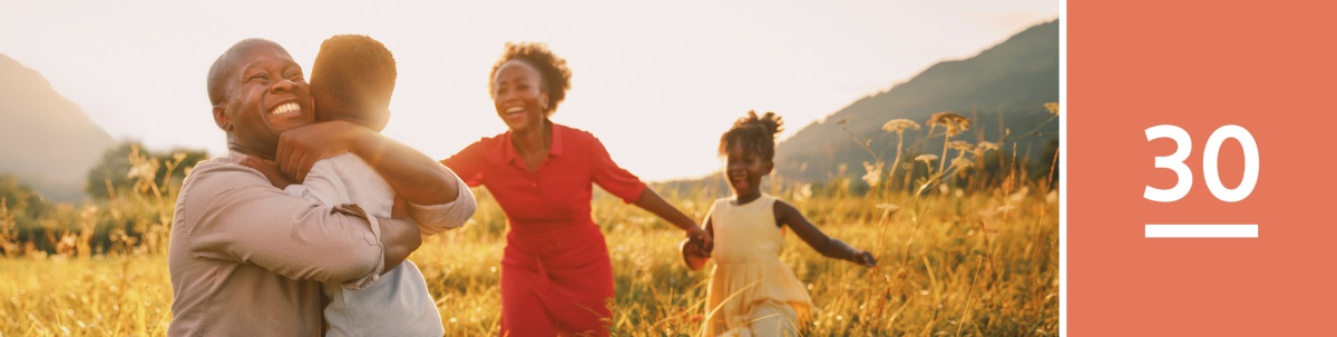 Somo la 30. Familia ikimkaribisha mvulana baada ya kufufuliwa.